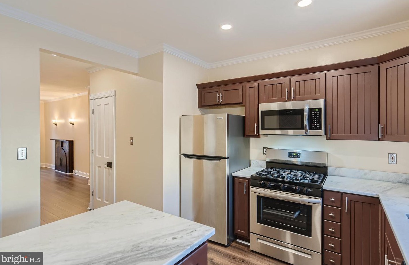 127 Glover St, Baltimore MD  21224-1142 exterior