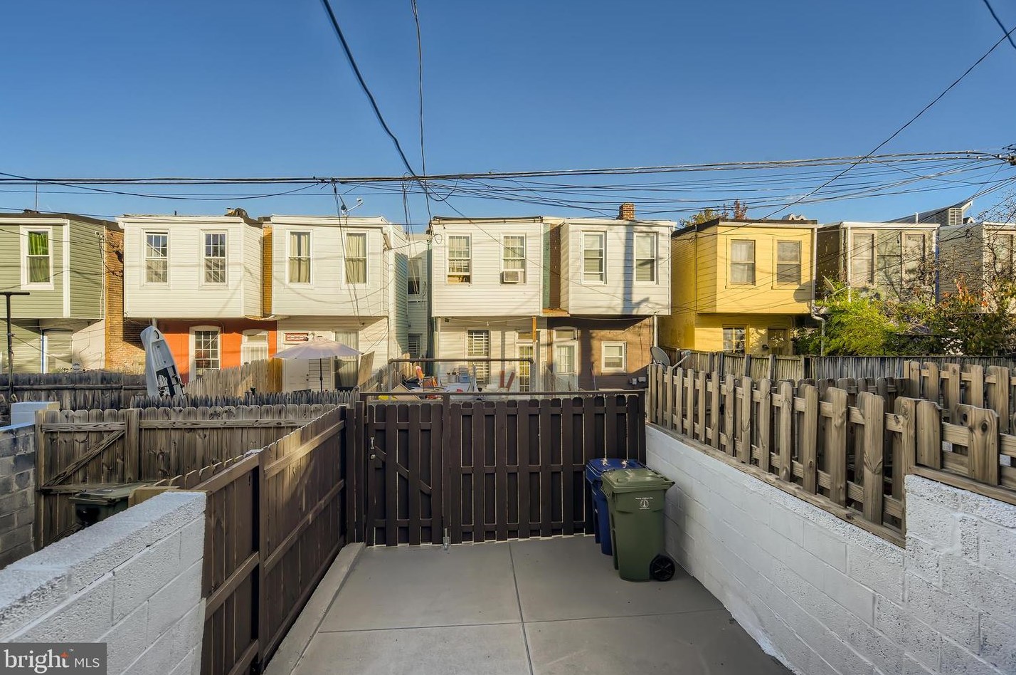 127 Glover St, Baltimore MD  21224-1142 exterior