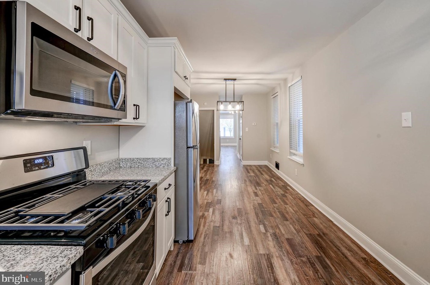516 Collington Ave, Baltimore MD  21205-2307 exterior