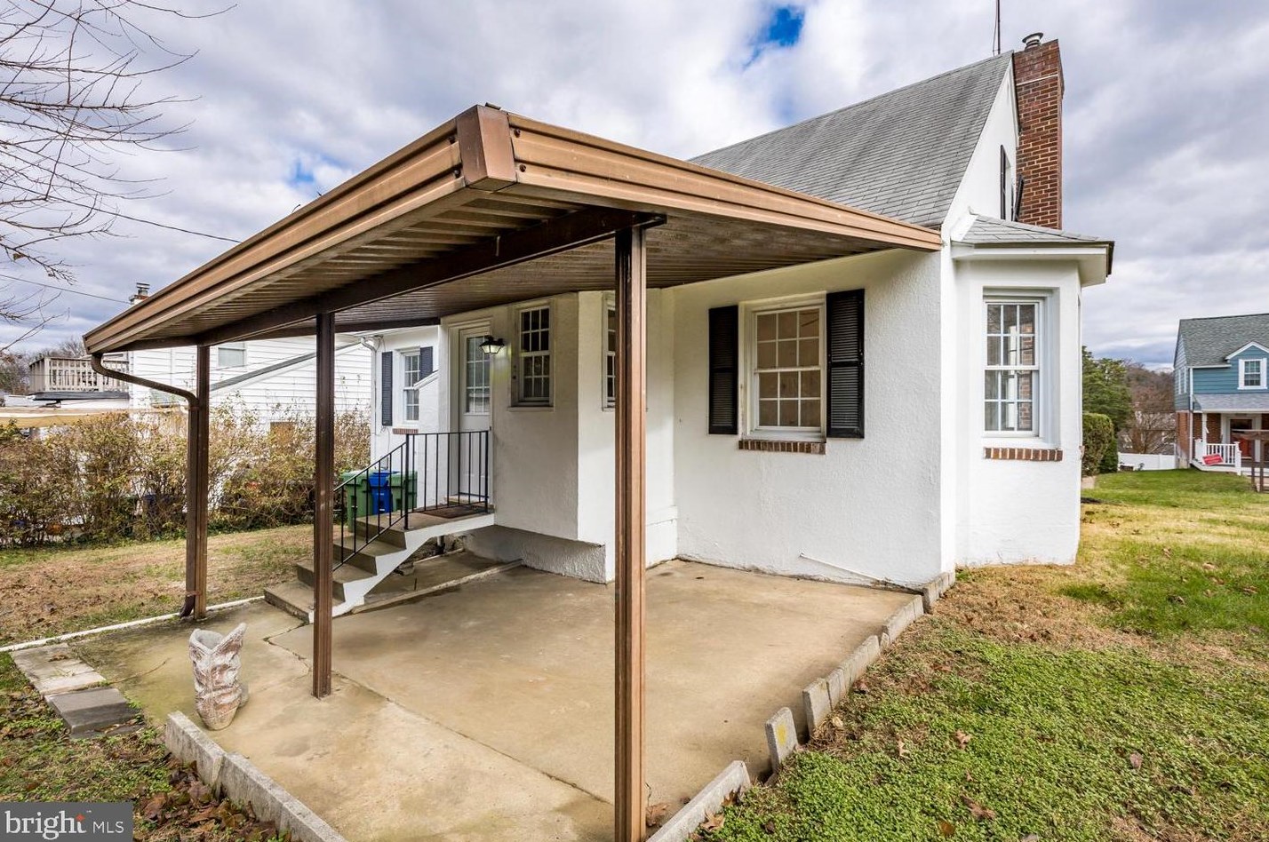 4420 Buena Vista Ave, Baltimore MD 21211-1206 exterior