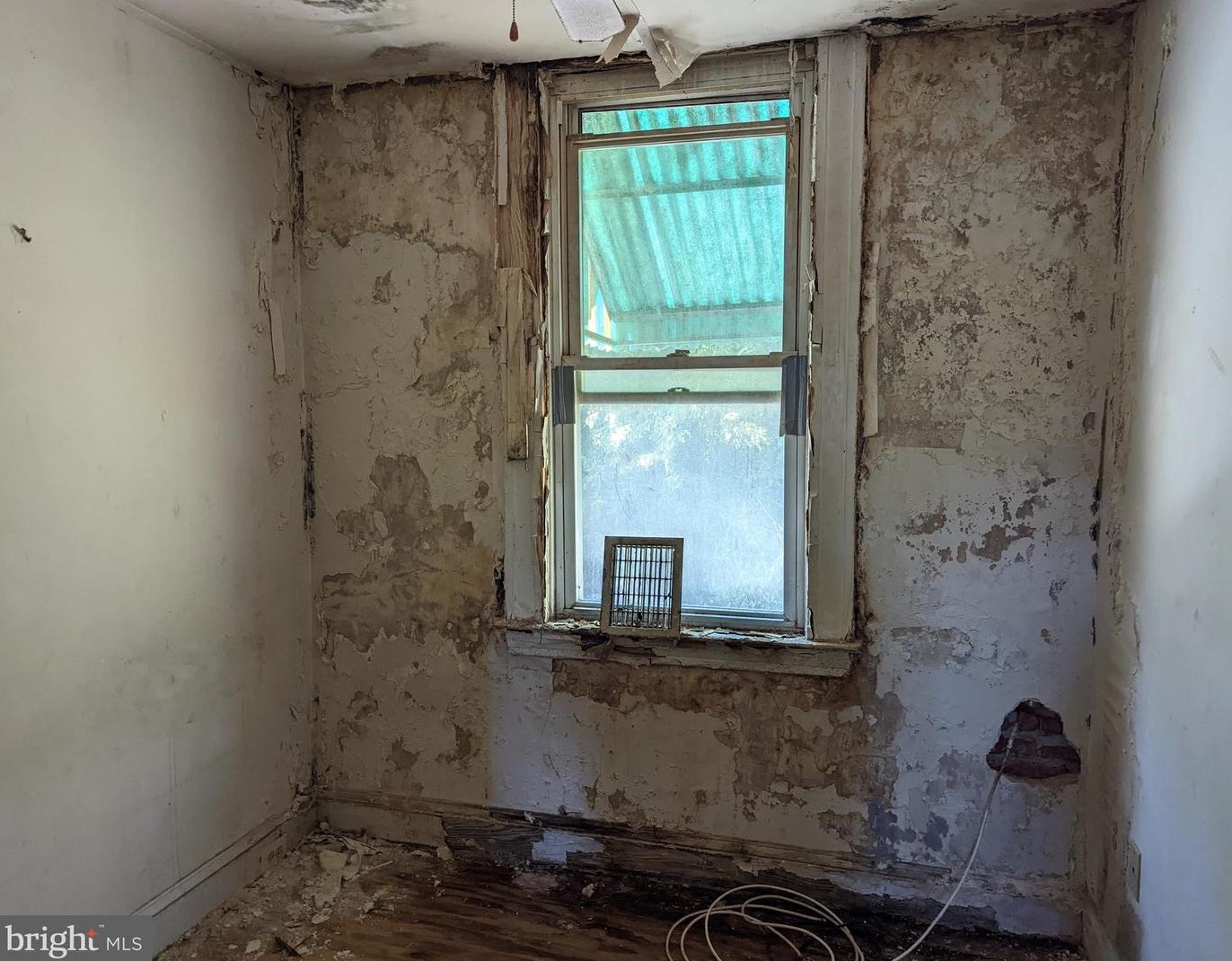 3026 Frisby St, Baltimore MD  21218-4234 exterior