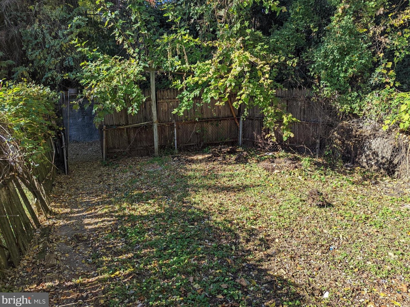 3026 Frisby St, Baltimore MD  21218-4234 exterior