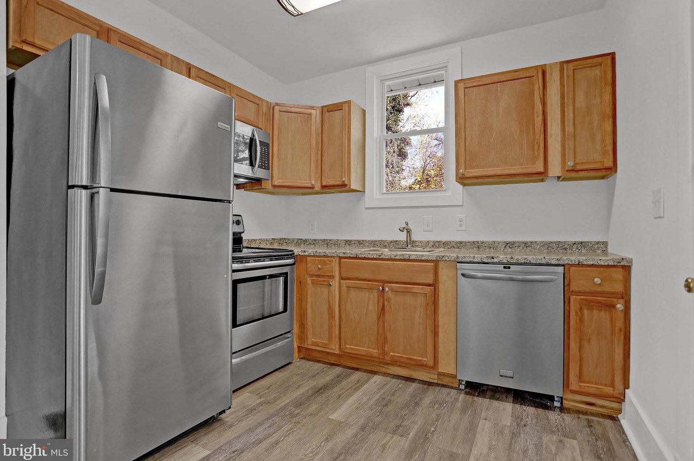 5303 Midwood Ave, Baltimore MD  21212-4304 exterior