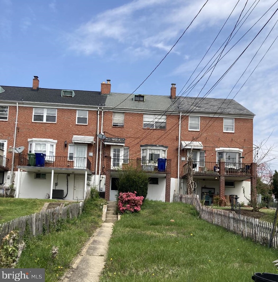 2041 Woodbourne Ave, Baltimore MD  21239-3641 exterior