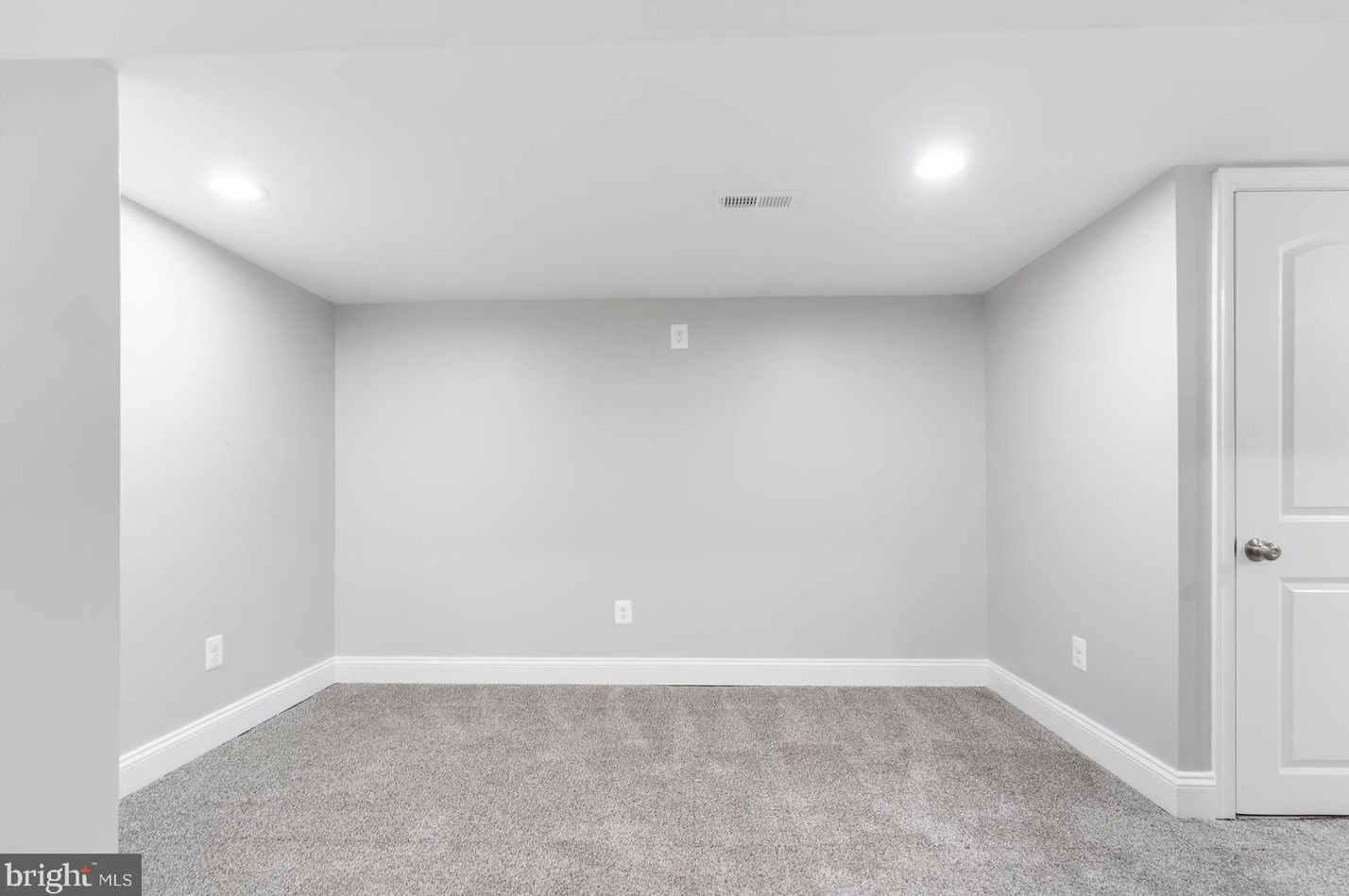 4023 Ridgecroft Rd, Baltimore MD  21206-5031 exterior