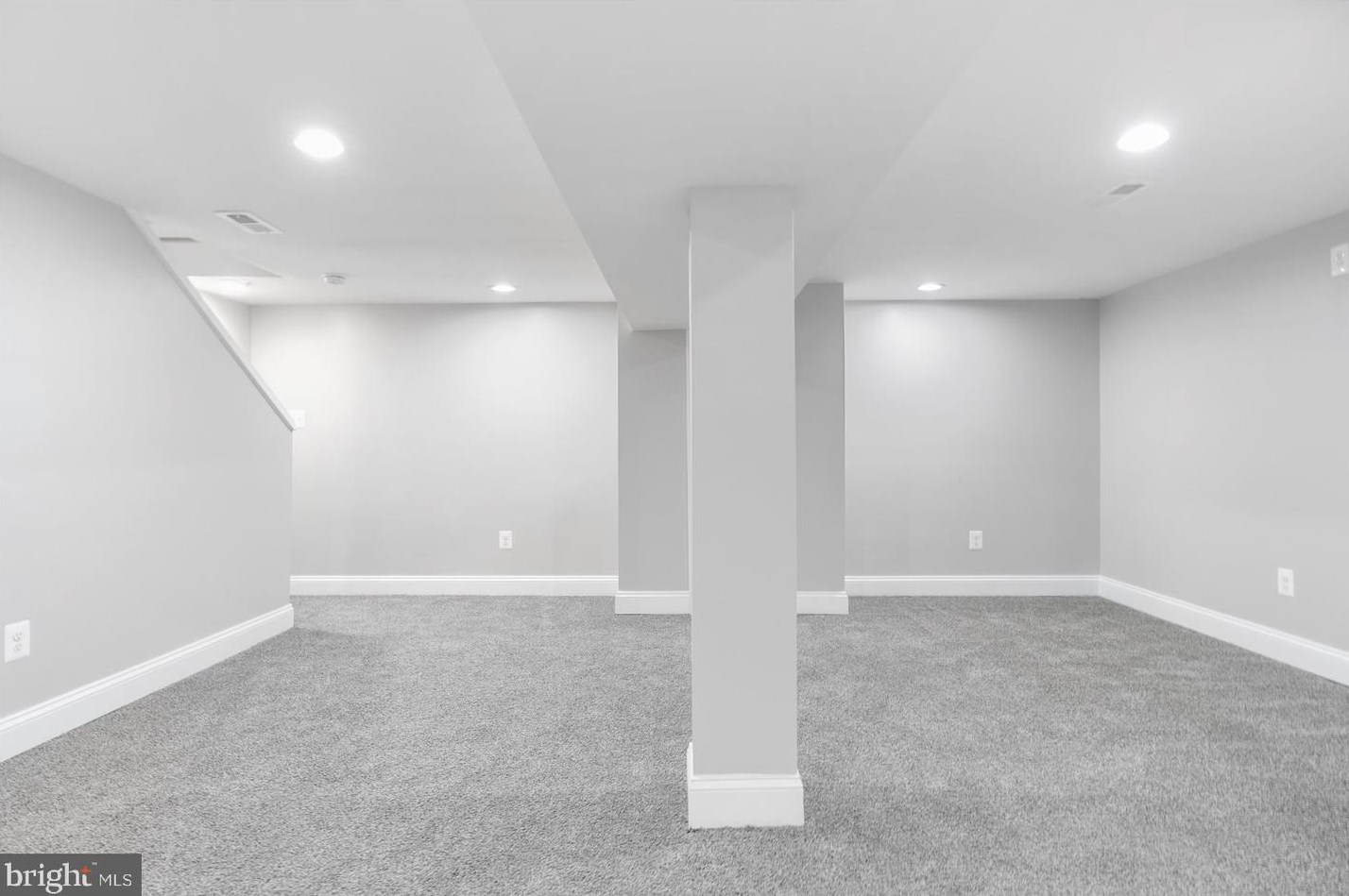 4023 Ridgecroft Rd, Baltimore MD  21206-5031 exterior