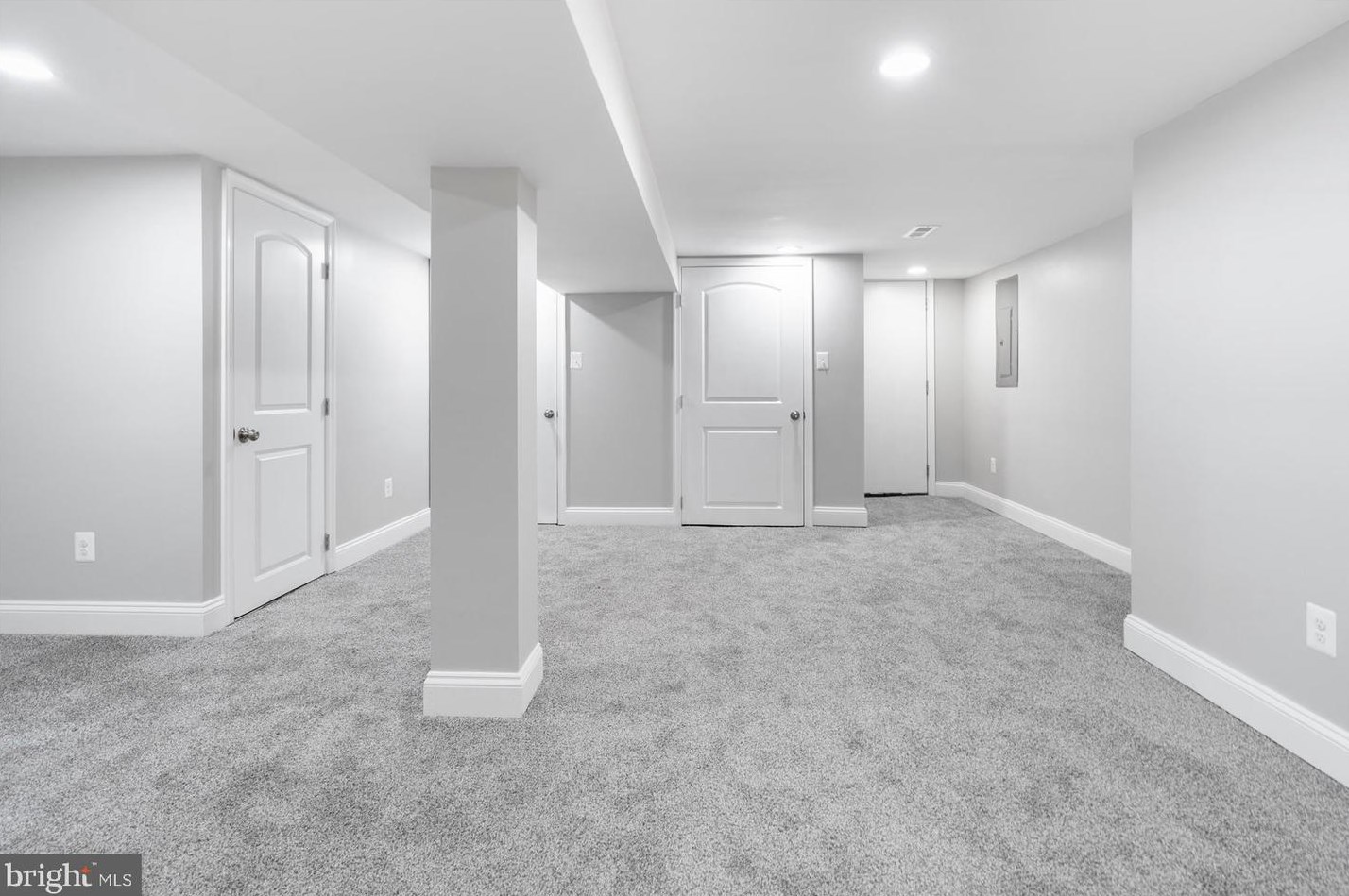 4023 Ridgecroft Rd, Baltimore MD  21206-5031 exterior