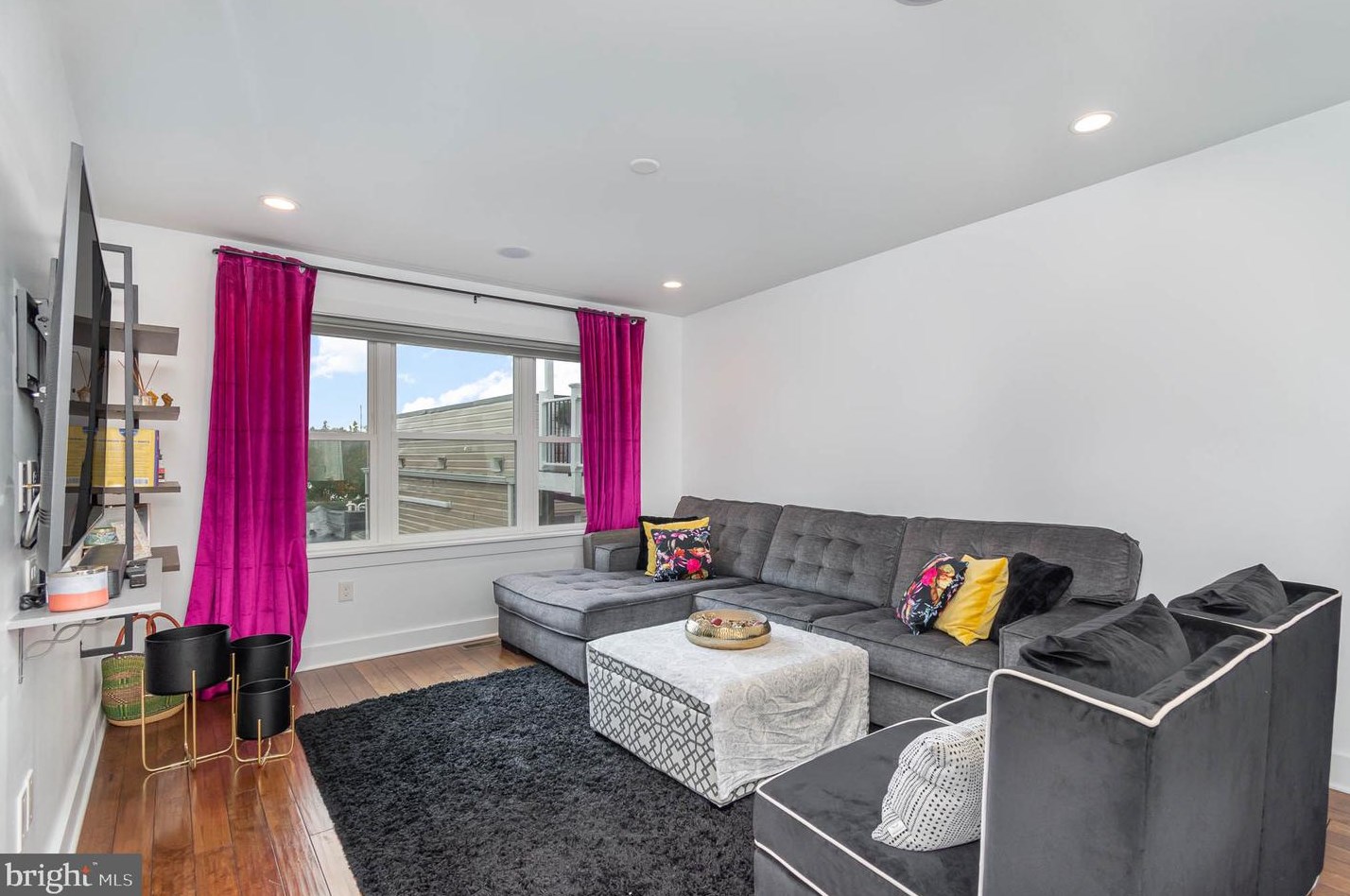 2237 Essex St, Baltimore MD  21231-3213 exterior