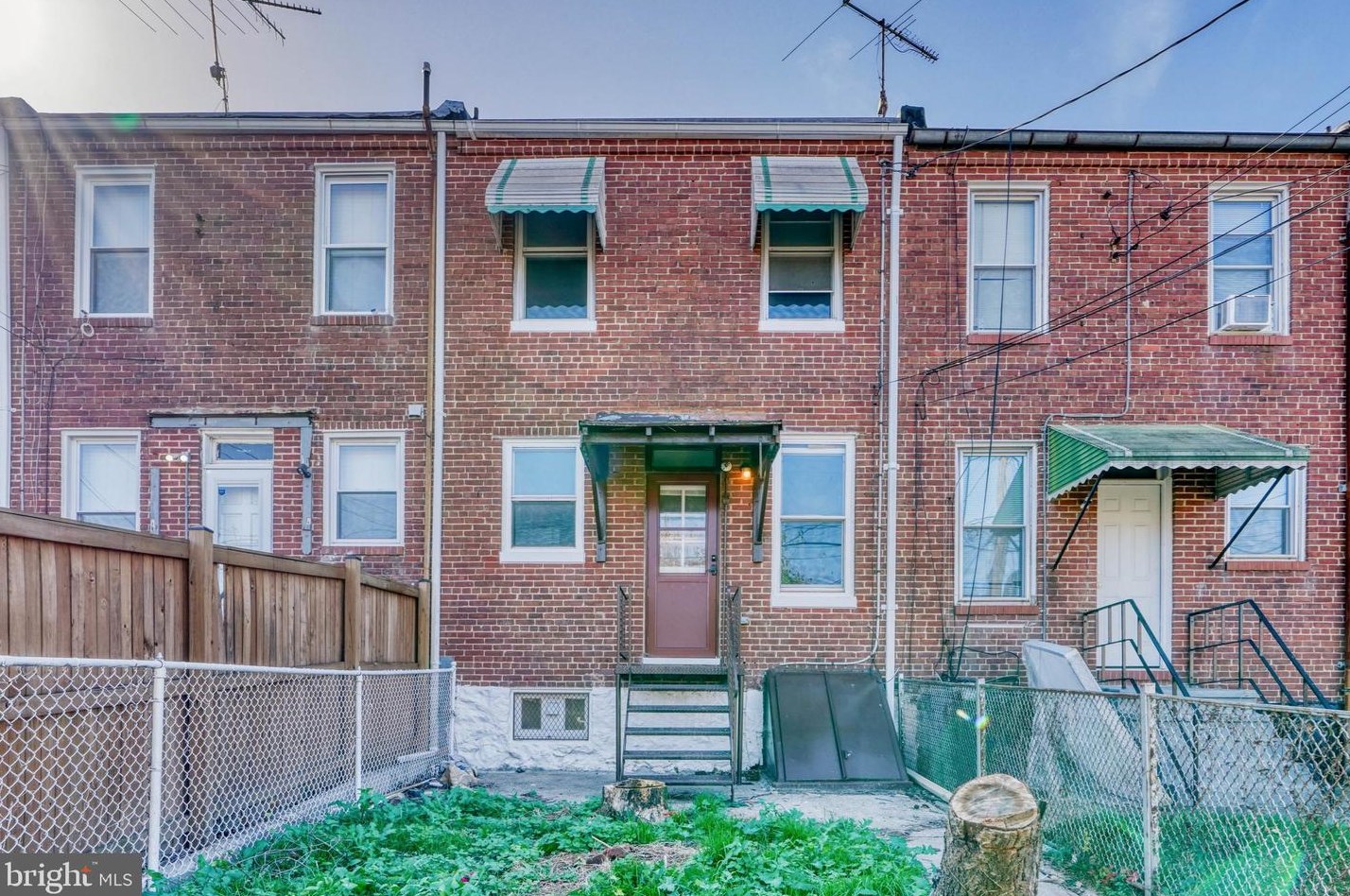 3332 Dudley Ave, Baltimore MD  21213-1806 exterior