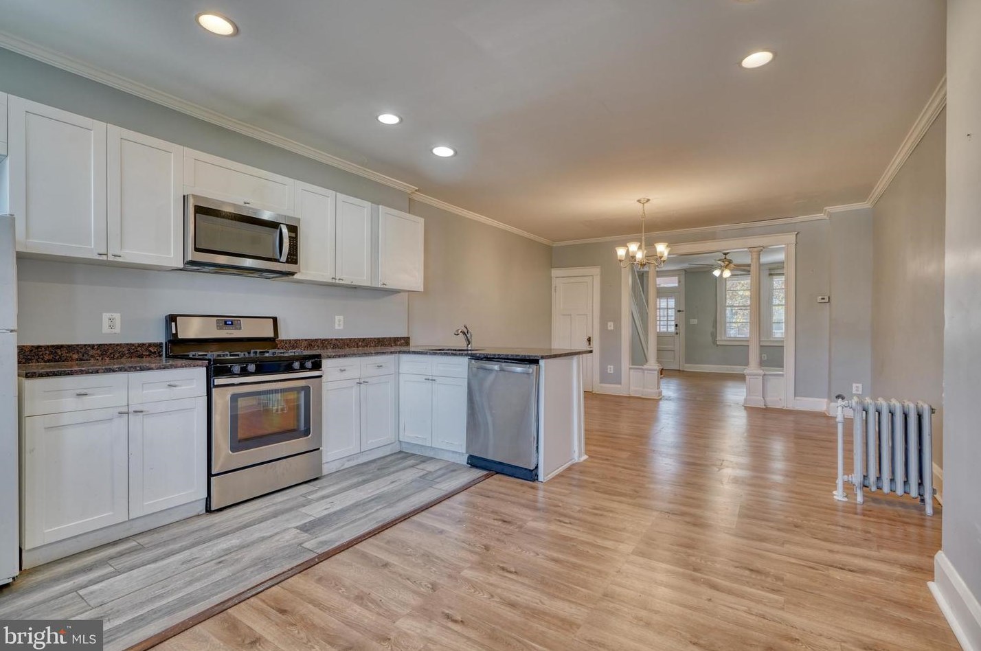 3332 Dudley Ave, Baltimore MD  21213-1806 exterior