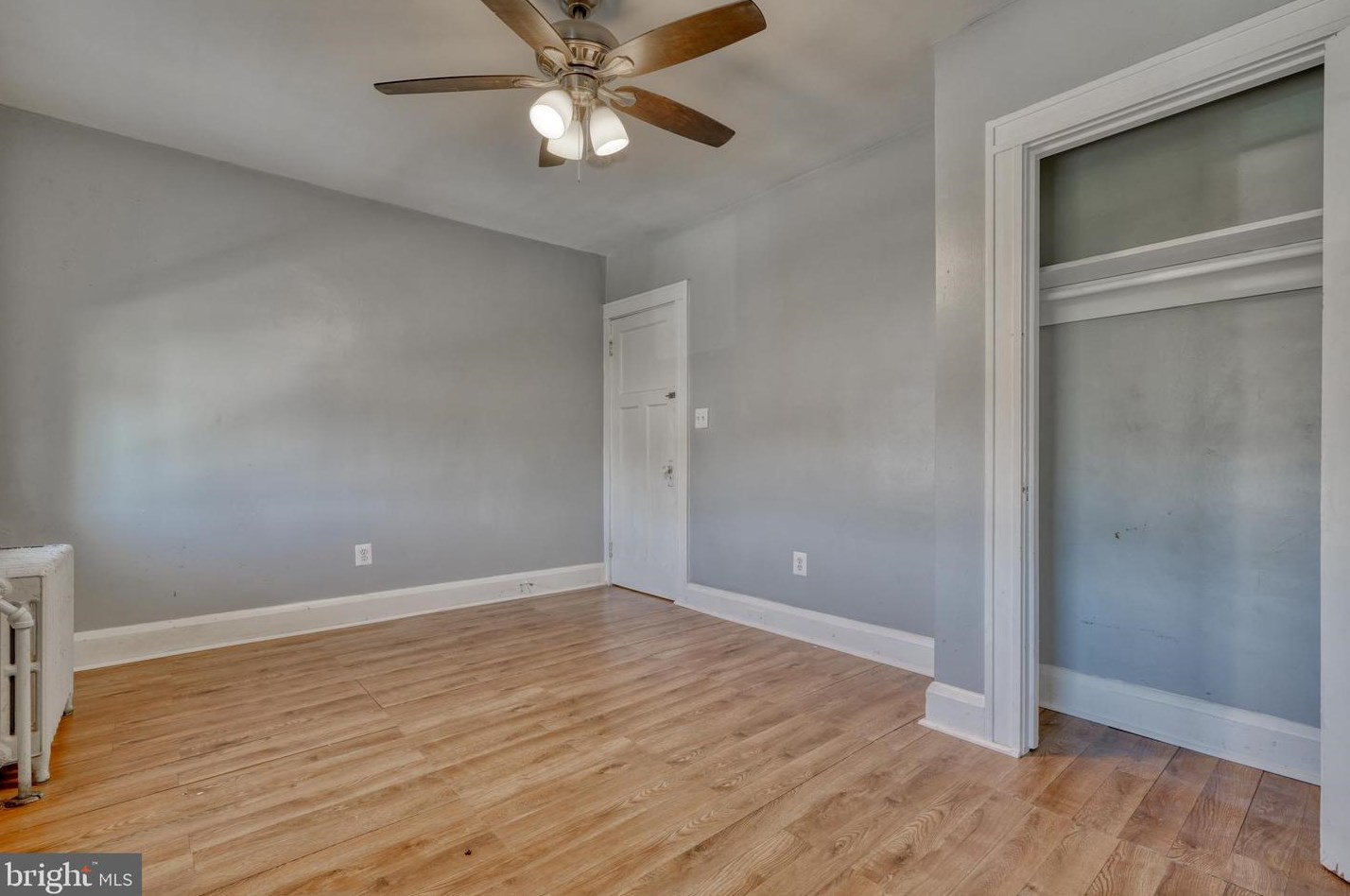 3332 Dudley Ave, Baltimore MD  21213-1806 exterior