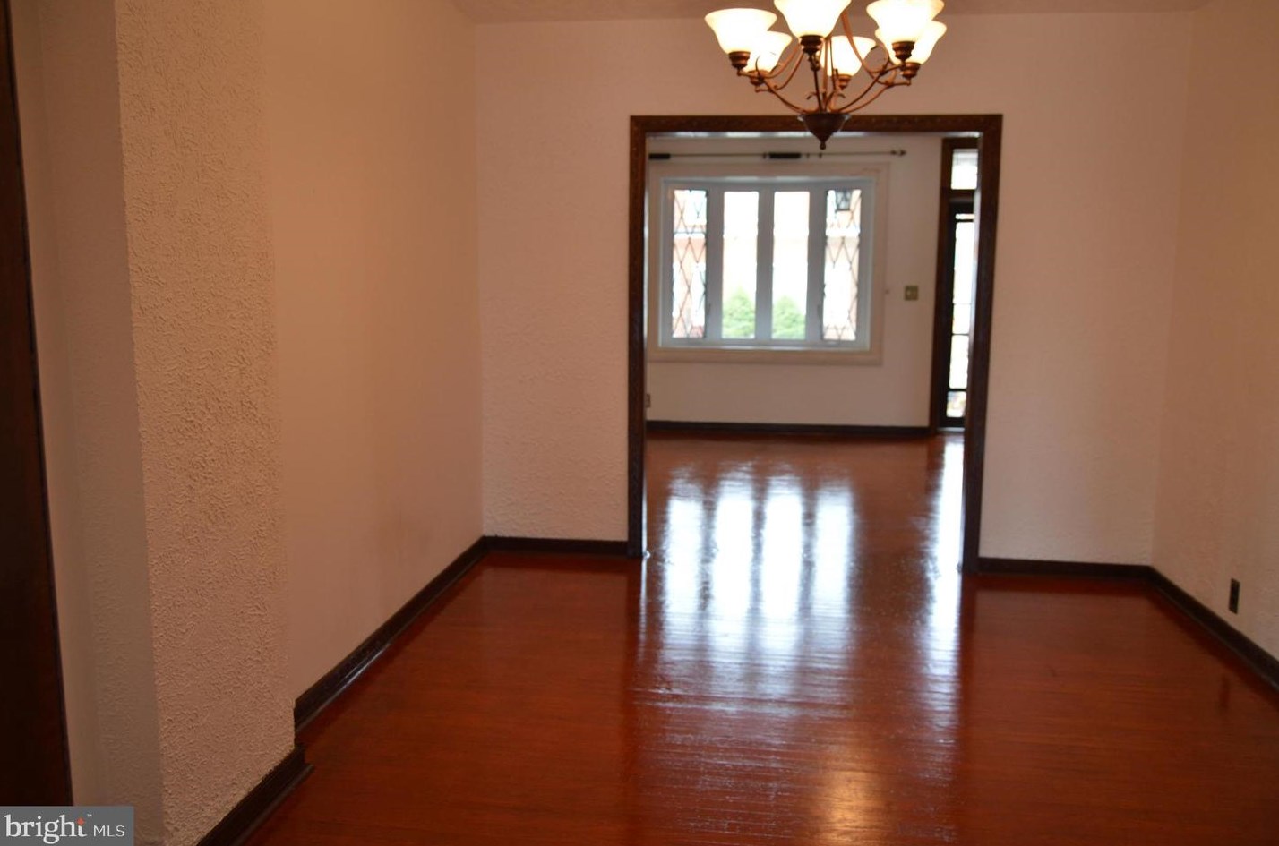 325 Drew St, Baltimore MD  21224-2715 exterior