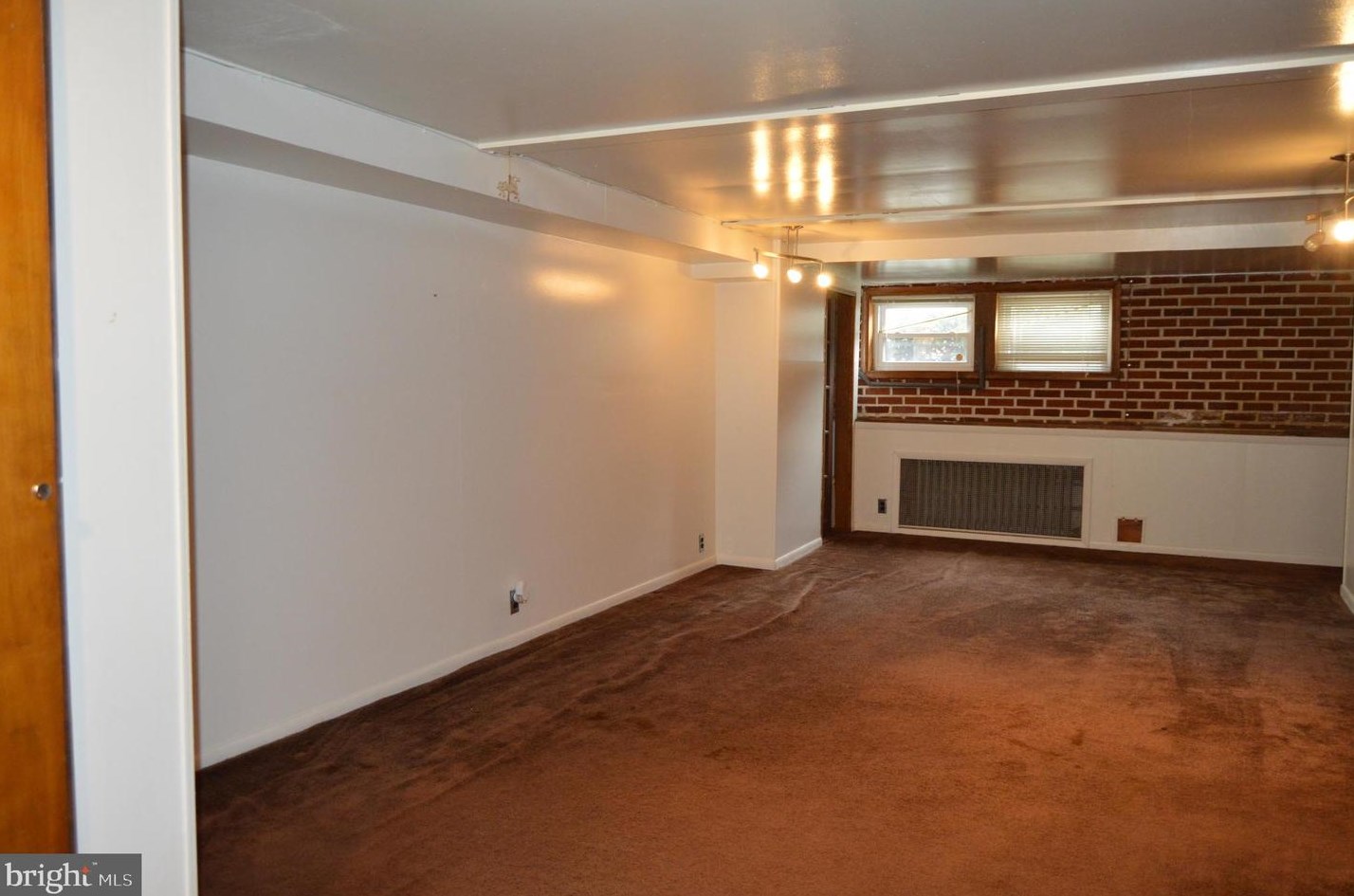 325 Drew St, Baltimore MD  21224-2715 exterior