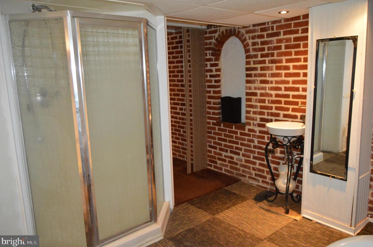 325 Drew St, Baltimore MD  21224-2715 exterior