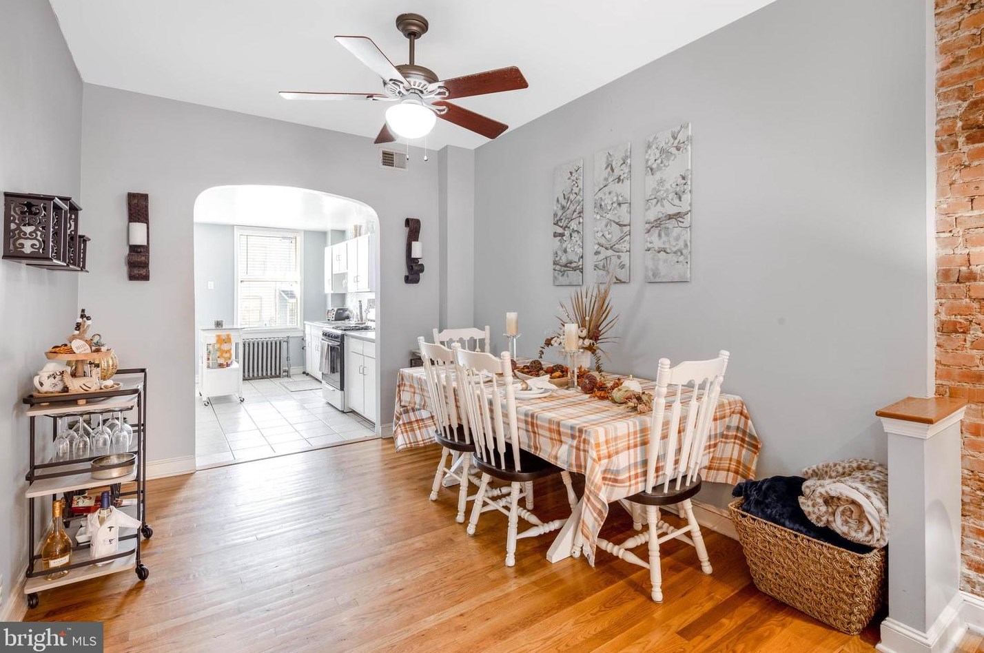 610 Potomac St, Baltimore MD 21213-3931 exterior