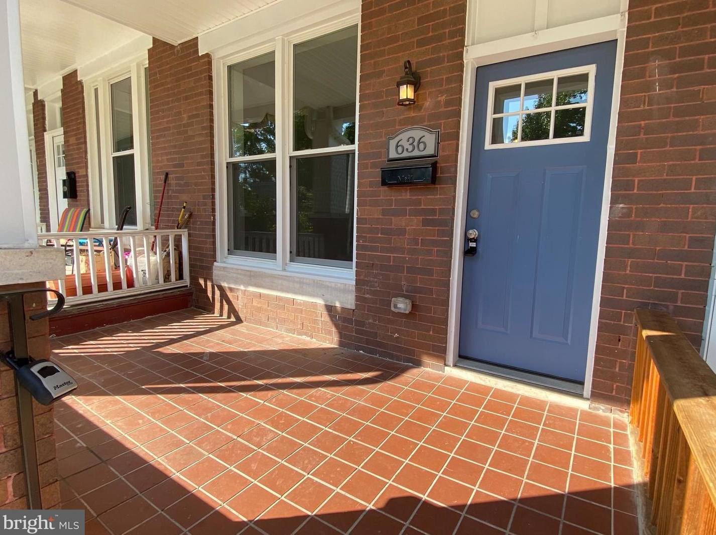 636 35th St, Baltimore MD  21218-2927 exterior