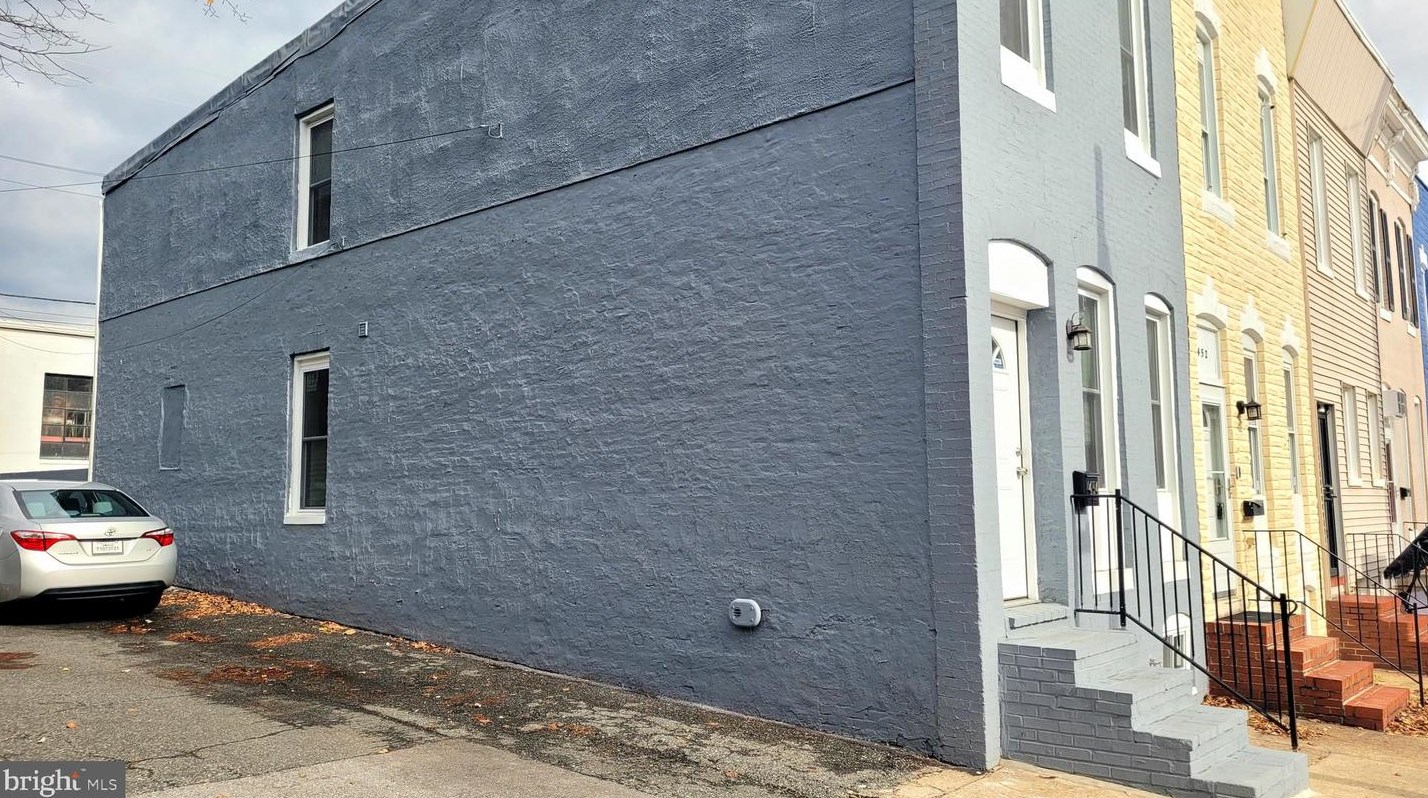 454 23rd St, Baltimore MD  21211-3205 exterior