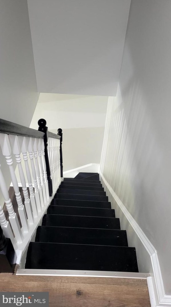 454 23rd St, Baltimore MD  21211-3205 exterior