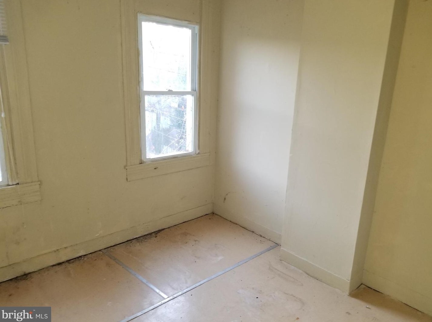 813 Appleton St, Baltimore MD  21217-1026 exterior