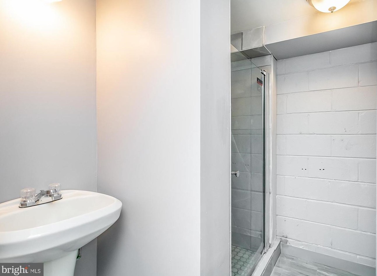 4859 Bowland Ave, Baltimore MD 21206-7051 exterior