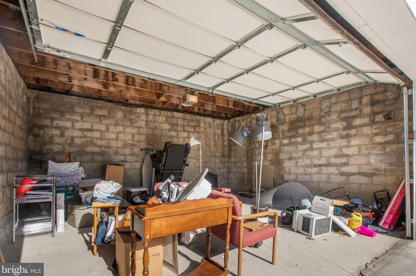 3930 Frisby St, Baltimore MD  21218-1905 exterior