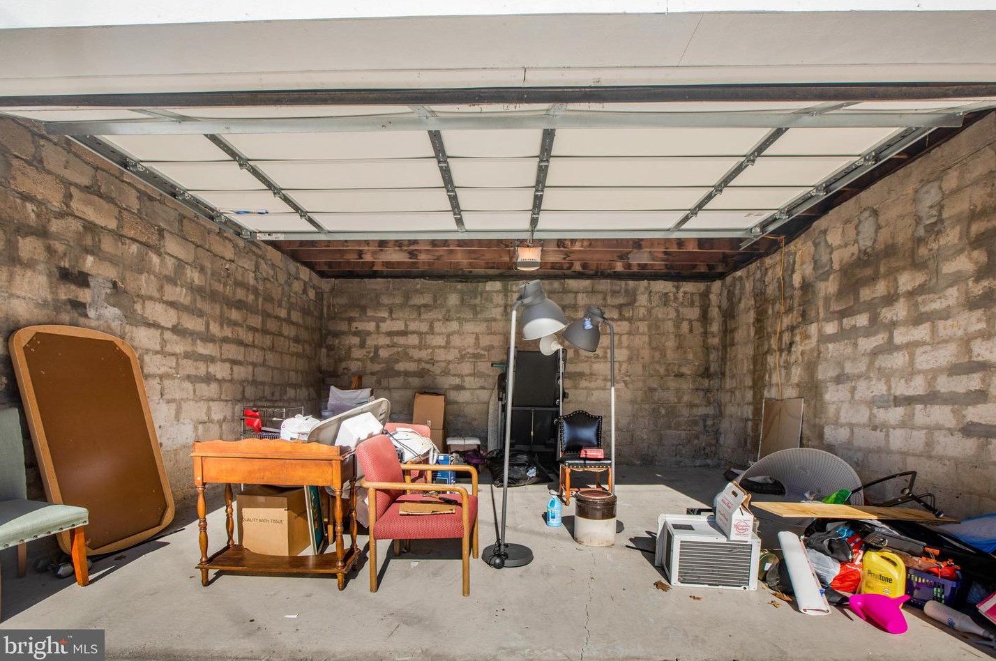 3930 Frisby St, Baltimore MD  21218-1905 exterior