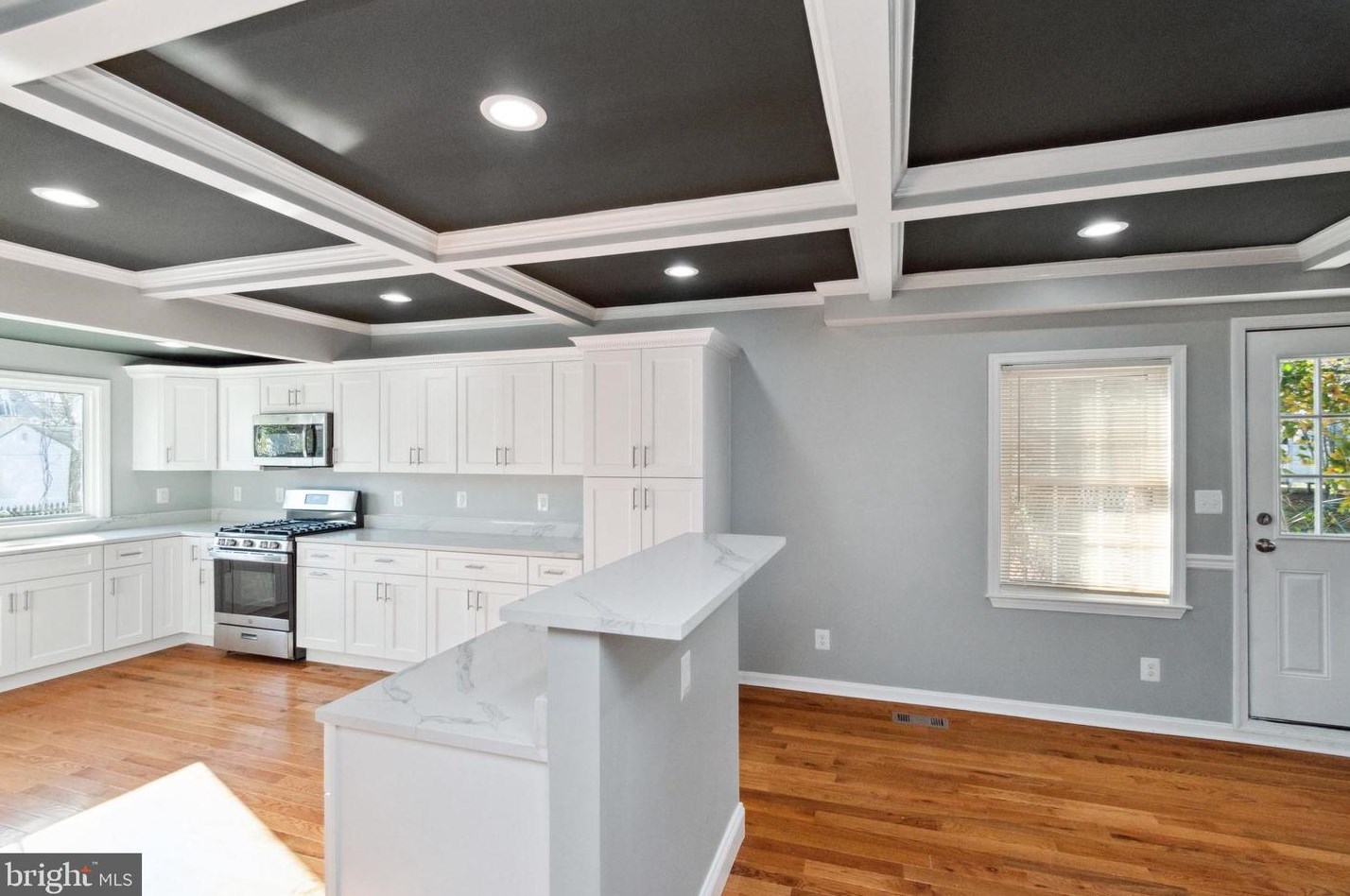 3411 Pinkney Rd, Baltimore MD 21215-3419 exterior