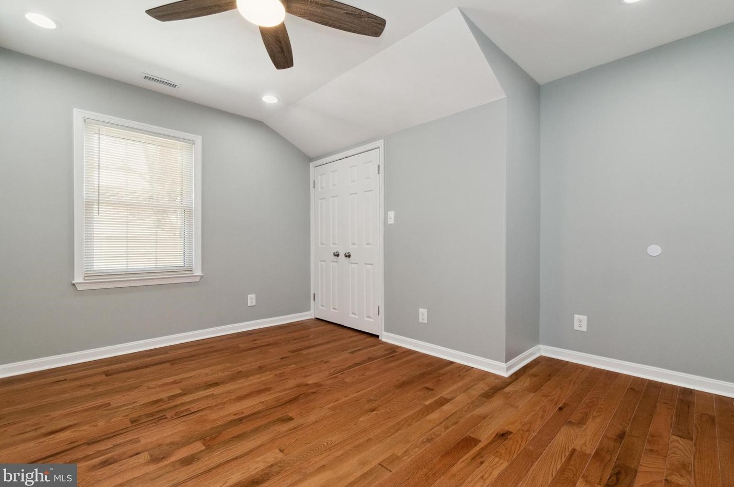 3411 Pinkney Rd, Baltimore MD 21215-3419 exterior