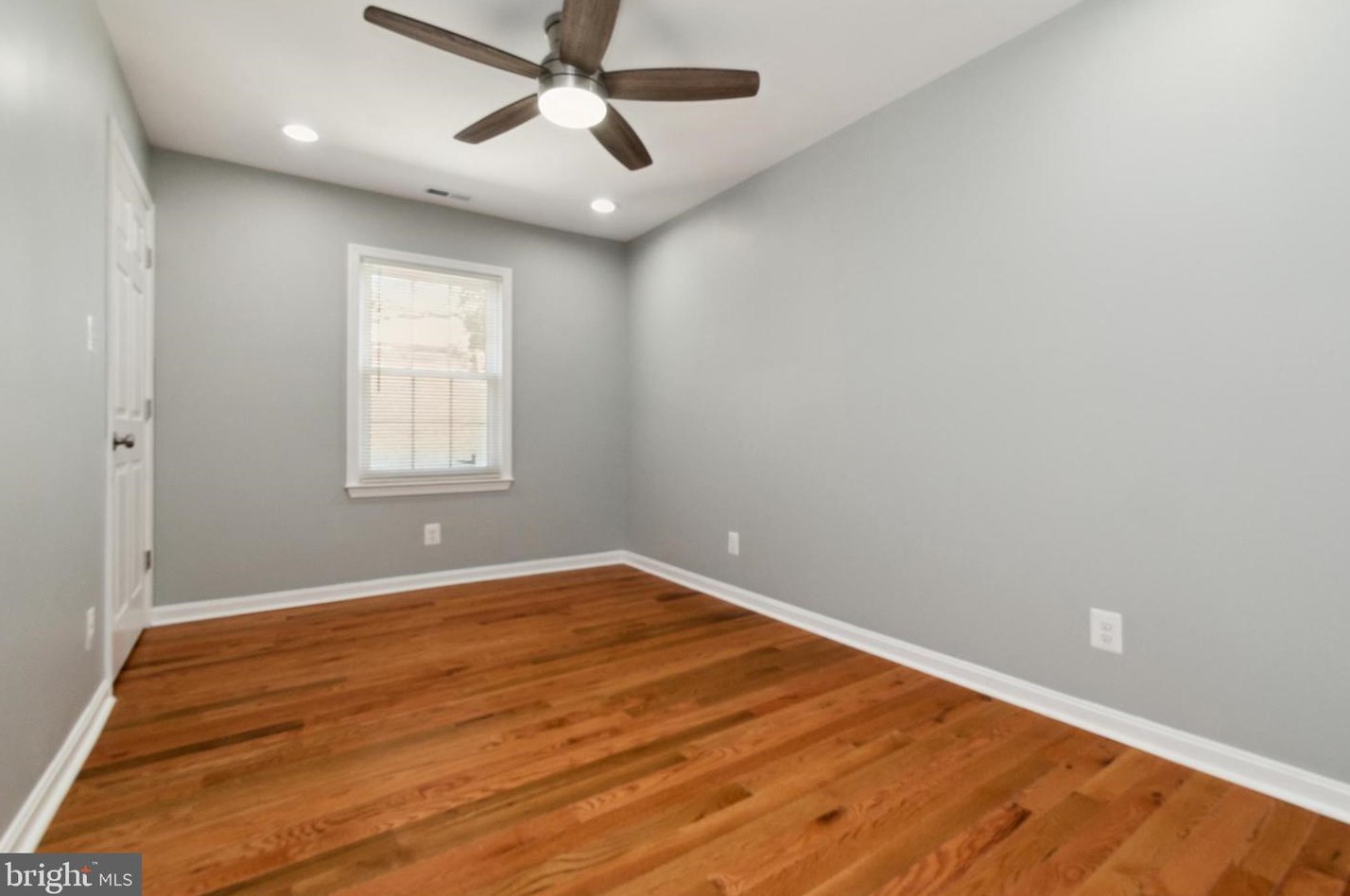 3411 Pinkney Rd, Baltimore MD 21215-3419 exterior