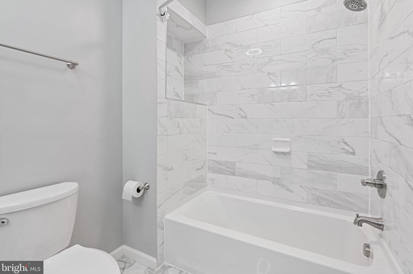 9 Hilton St, Baltimore MD  21229-3723 exterior