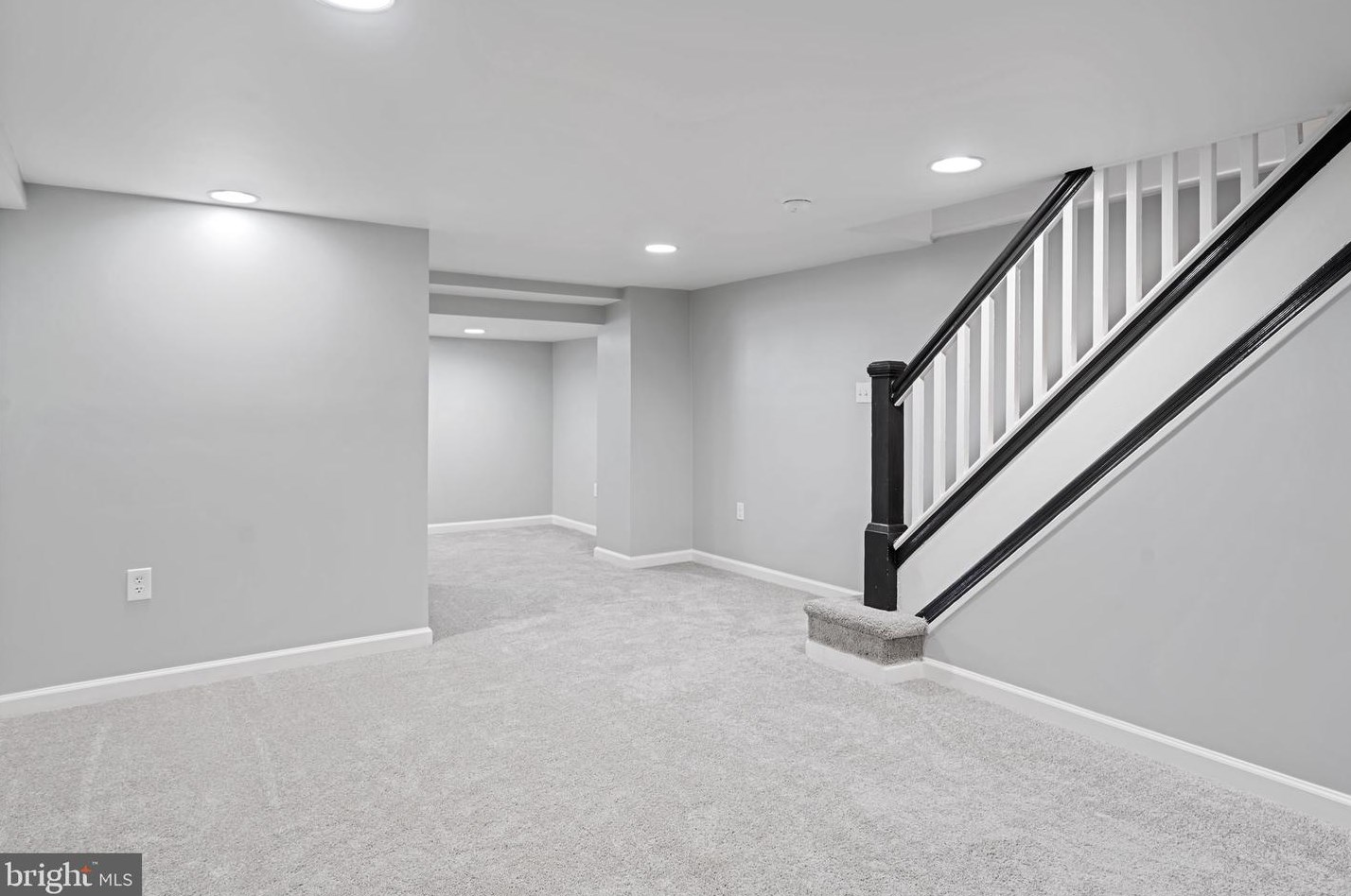 9 Hilton St, Baltimore MD  21229-3723 exterior