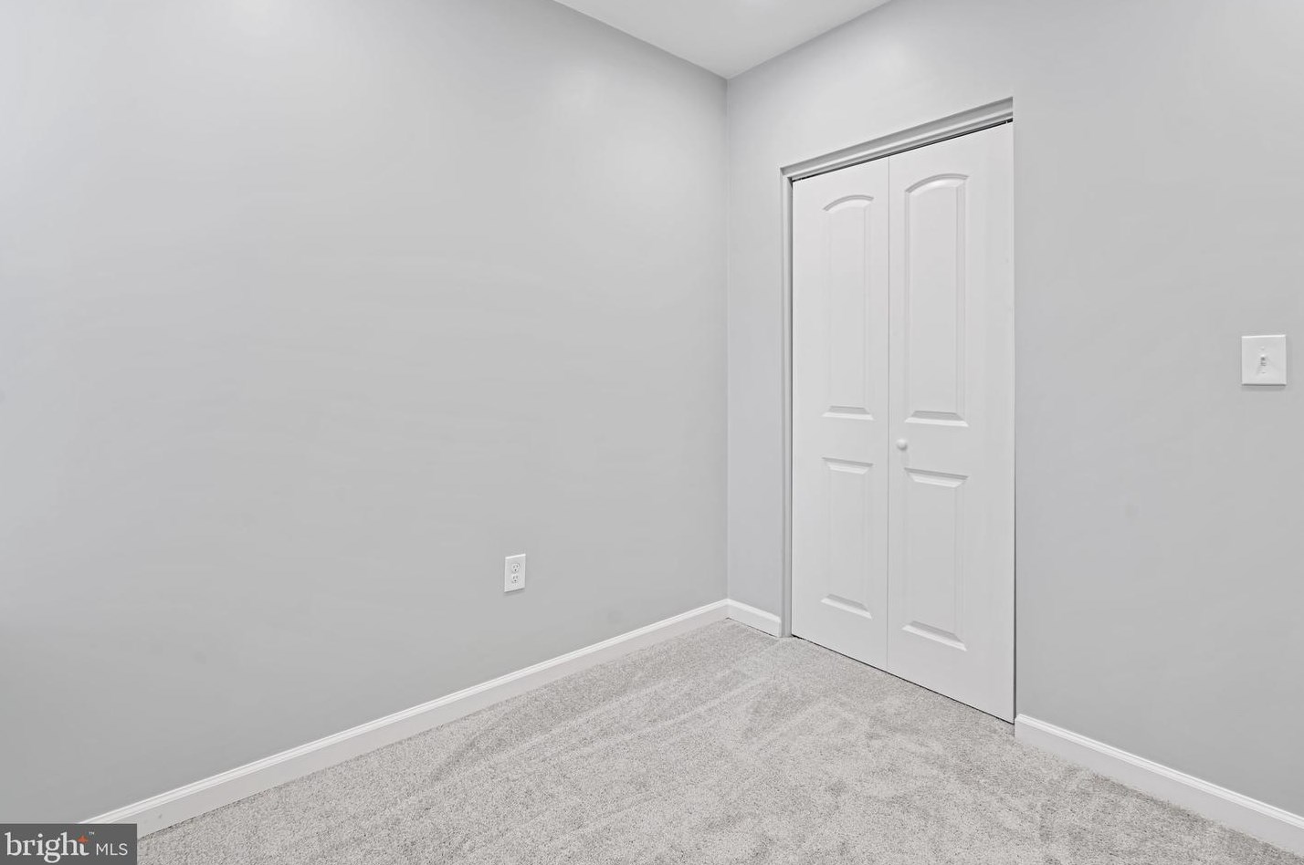 9 Hilton St, Baltimore MD  21229-3723 exterior