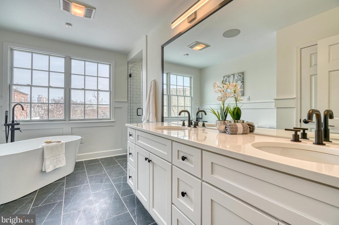 811 Sharp St, Baltimore MD  21230-3613 exterior