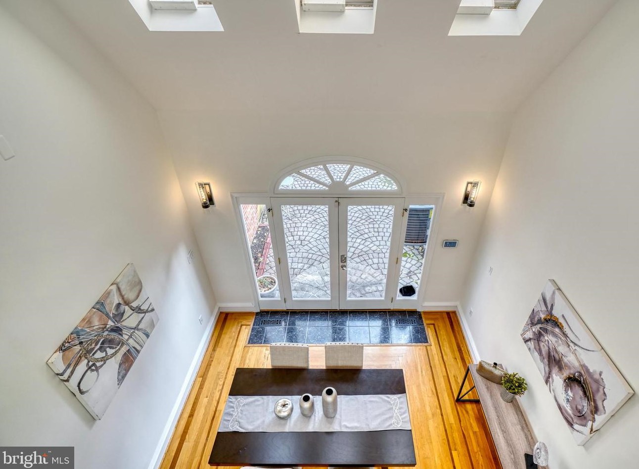 811 Sharp St, Baltimore MD  21230-3613 exterior