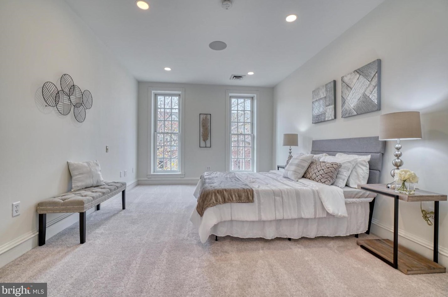 811 Sharp St, Baltimore MD  21230-3613 exterior