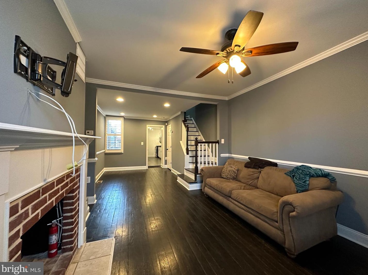 519 Montford Ave, Baltimore MD  21205-2522 exterior