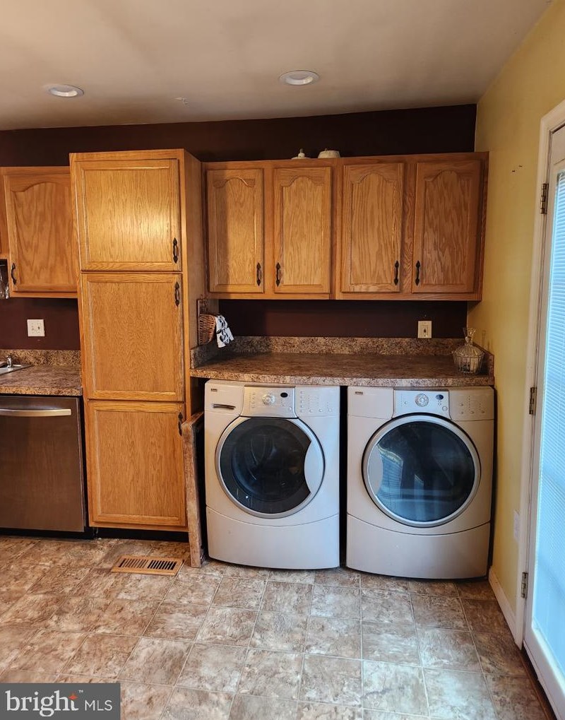 3709 4th St, Baltimore MD  21225-2026 exterior