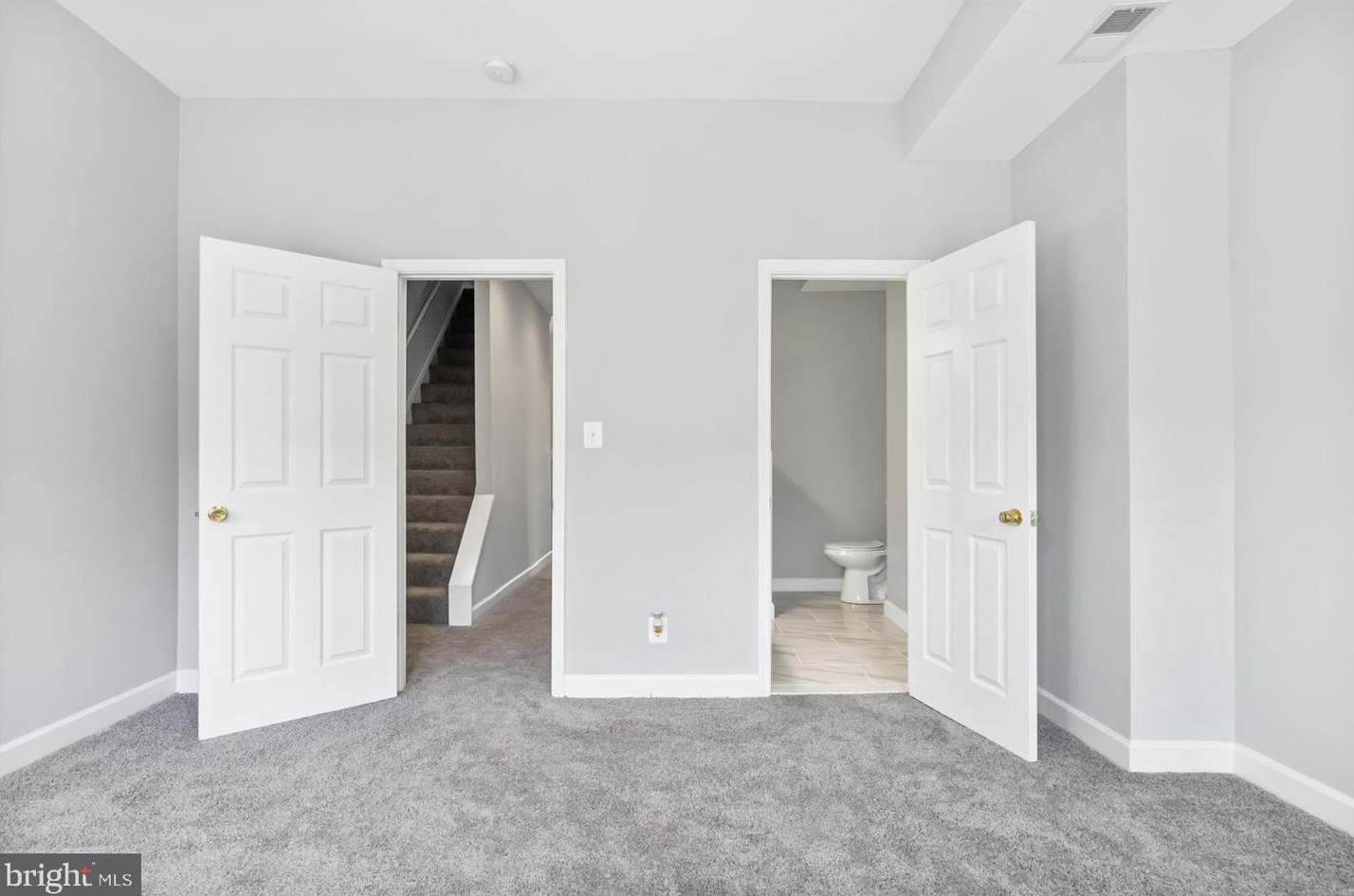 422 Lafayette Ave, Baltimore MD  21228-3226 exterior