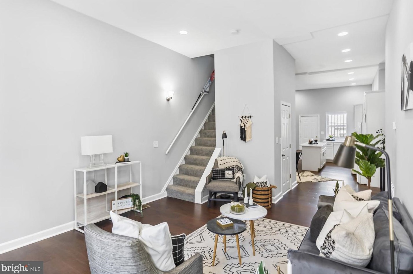 422 Lafayette Ave, Baltimore MD  21228-3226 exterior