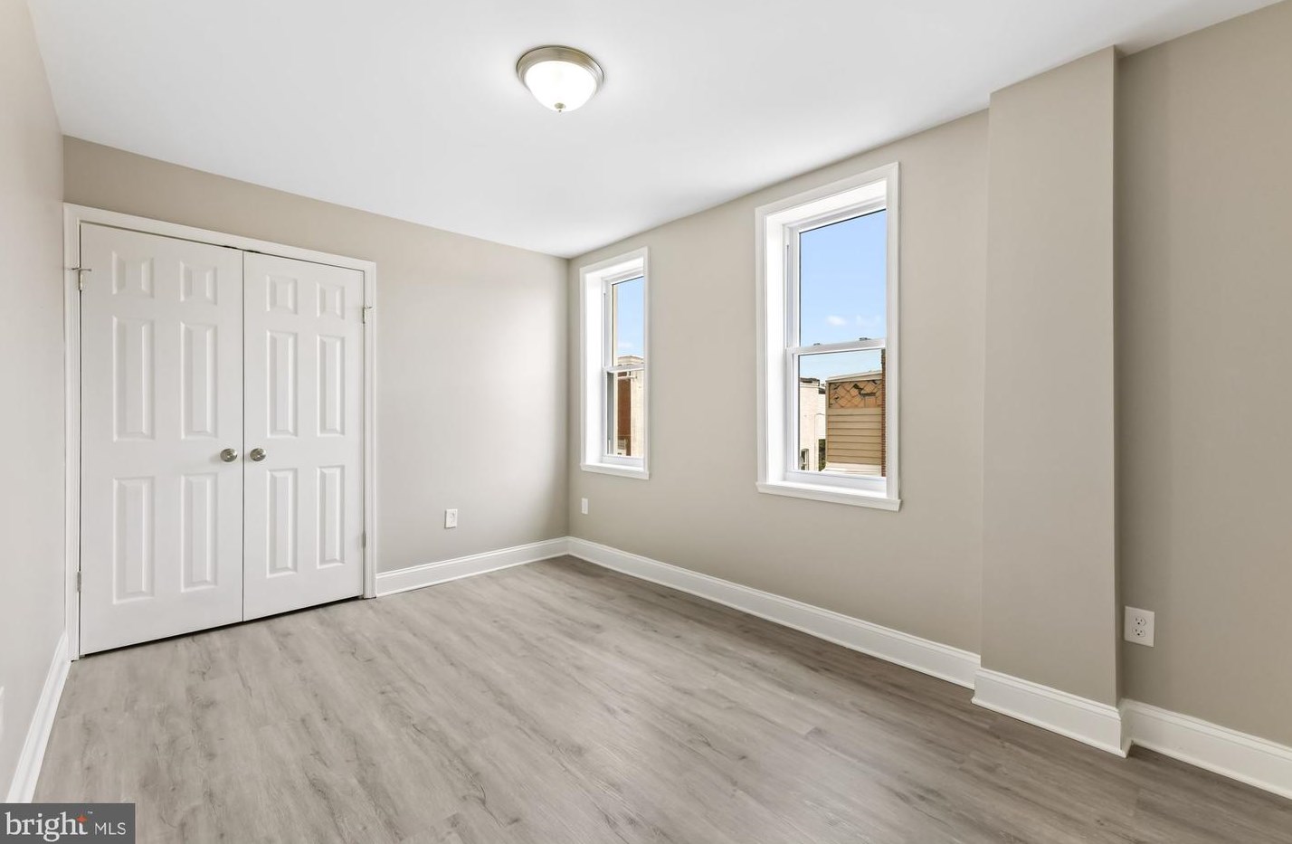 2508 Madison St, Baltimore MD  21205-1702 exterior