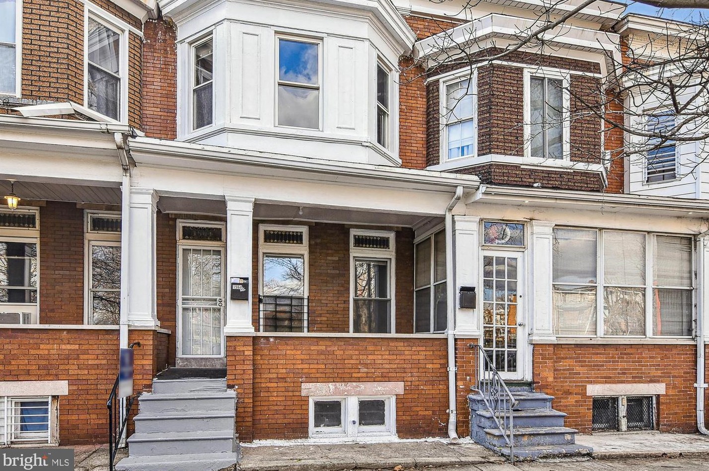 1564 Moreland Ave, Baltimore MD  21216-4113 exterior