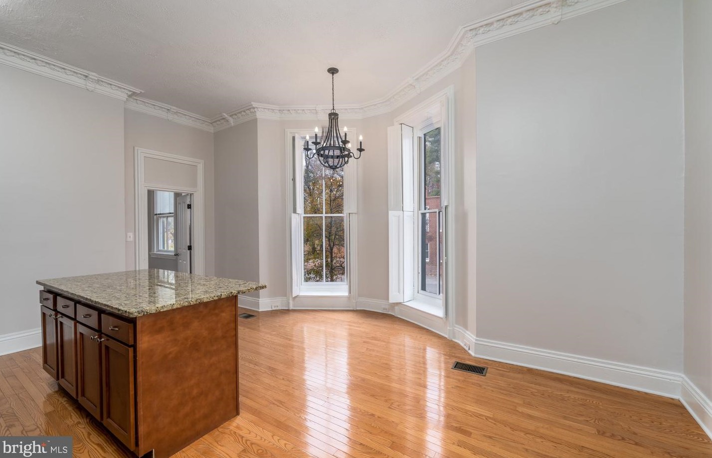 1734 Bolton St, Baltimore MD  21217-4329 exterior