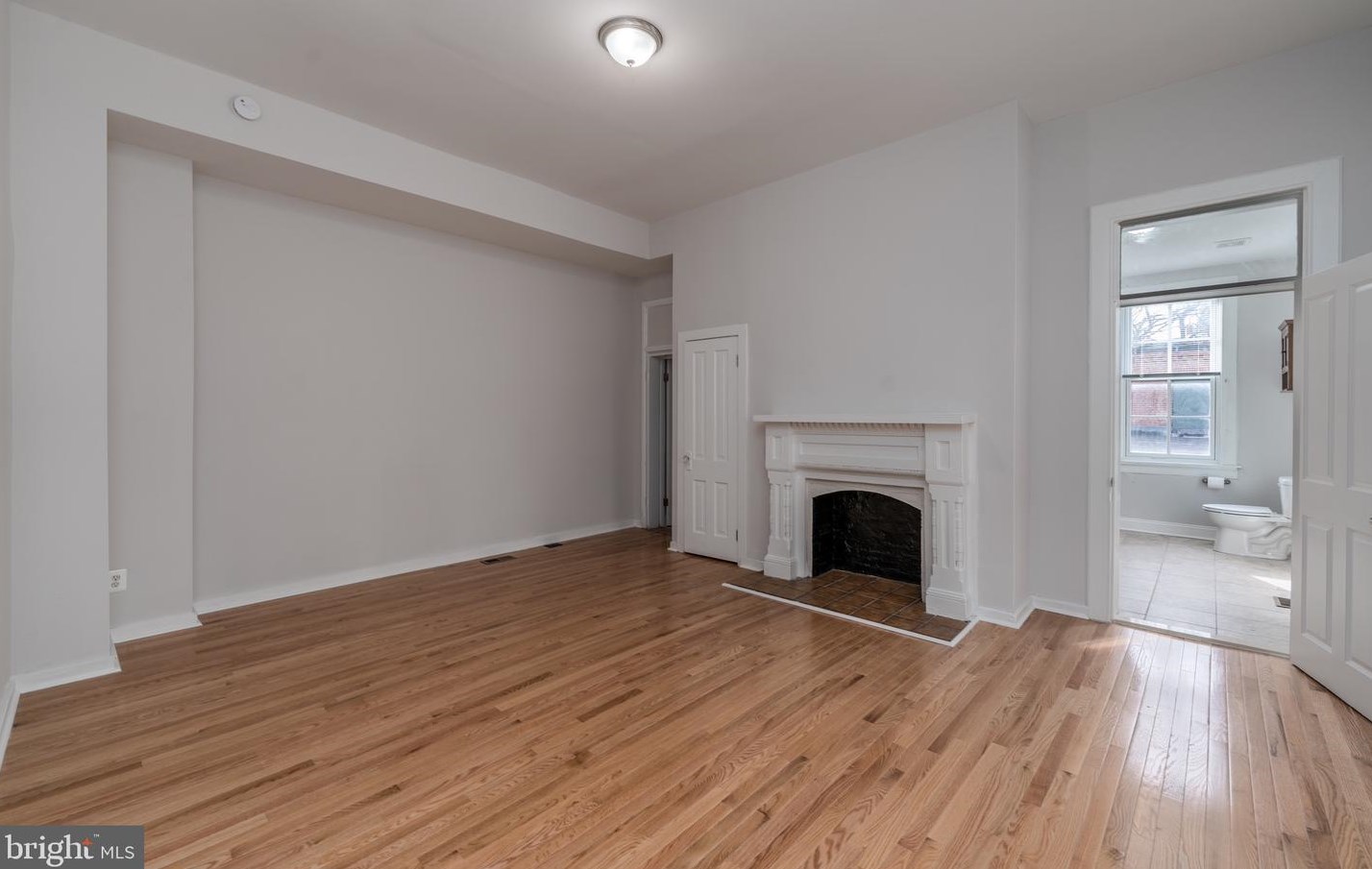 1734 Bolton St, Baltimore MD  21217-4329 exterior
