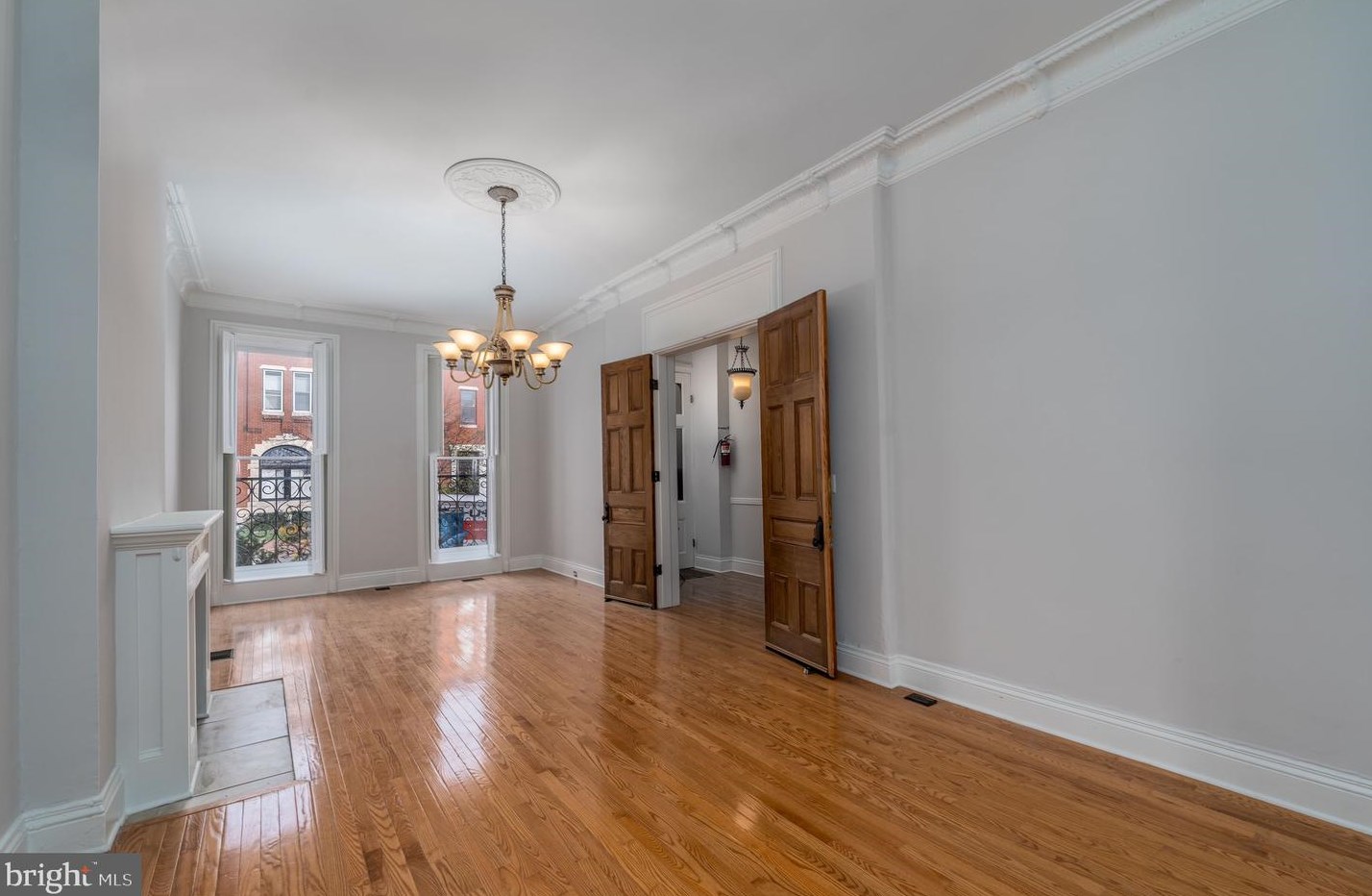 1734 Bolton St, Baltimore MD  21217-4329 exterior