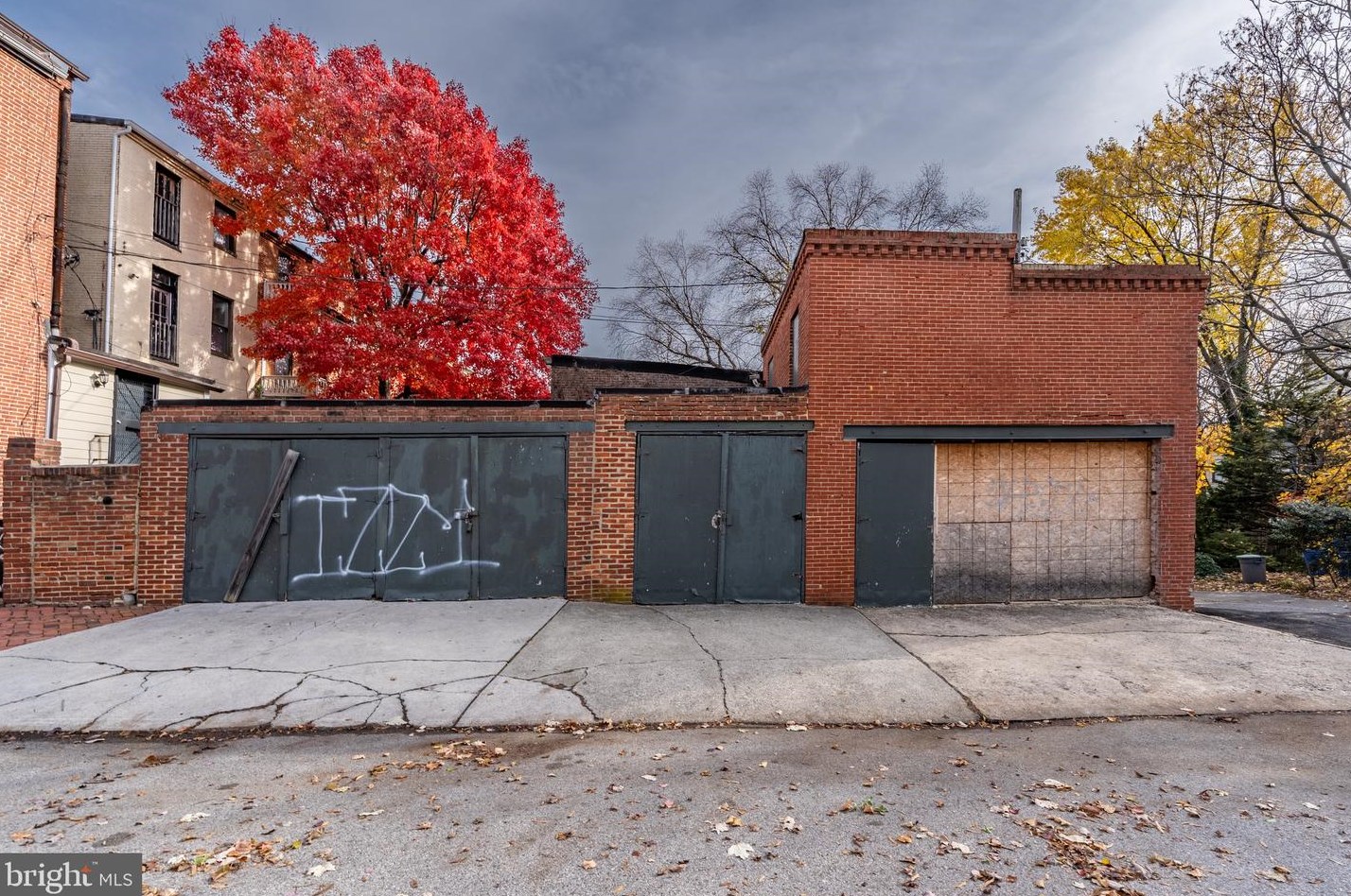 1734 Bolton St, Baltimore MD  21217-4329 exterior