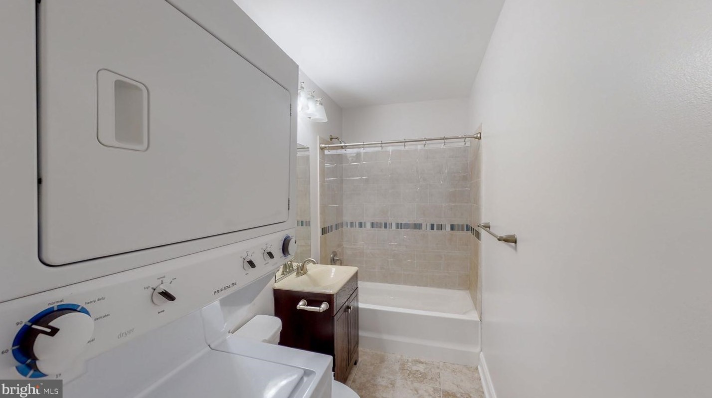 1734 Bolton St, Baltimore MD  21217-4329 exterior