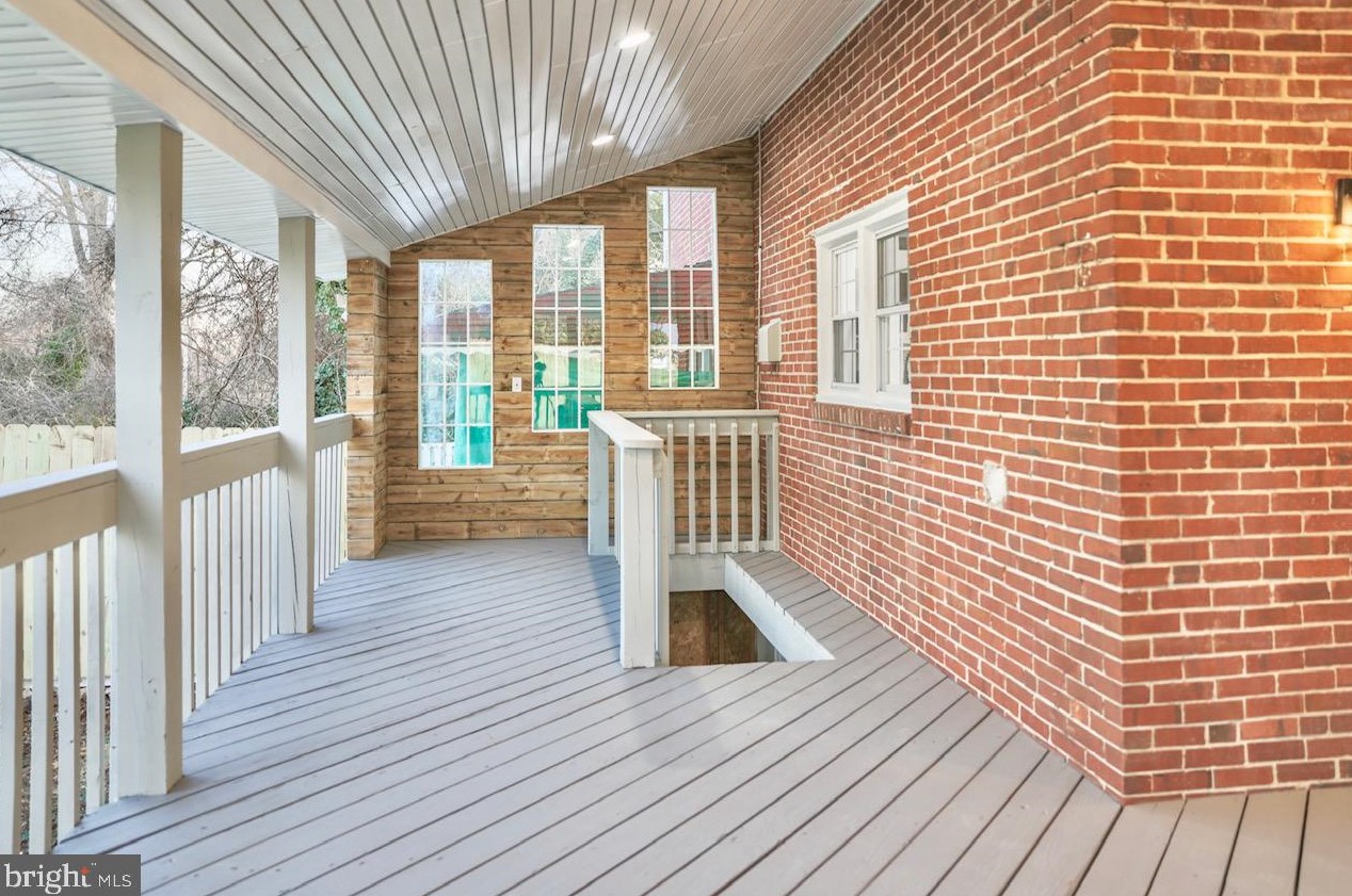 6513 Brook Ave, Baltimore MD  21206-1848 exterior