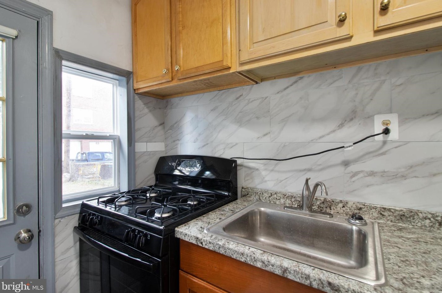 3904 Colchester Rd, Baltimore MD  21229-5010 exterior