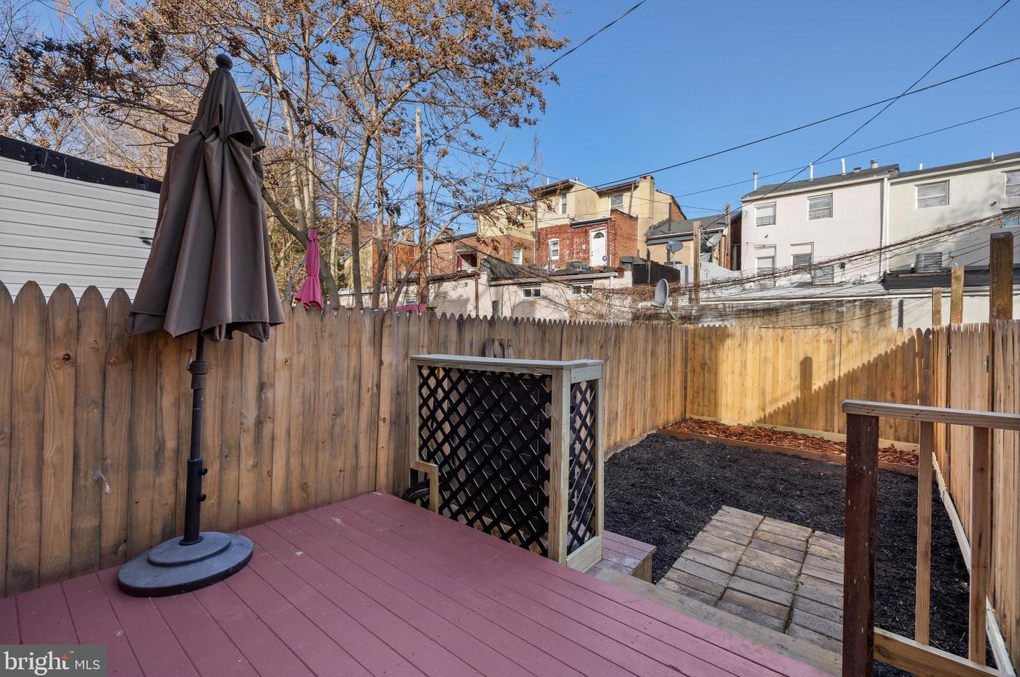 1020 Boyd St, Baltimore MD  21223-2563 exterior
