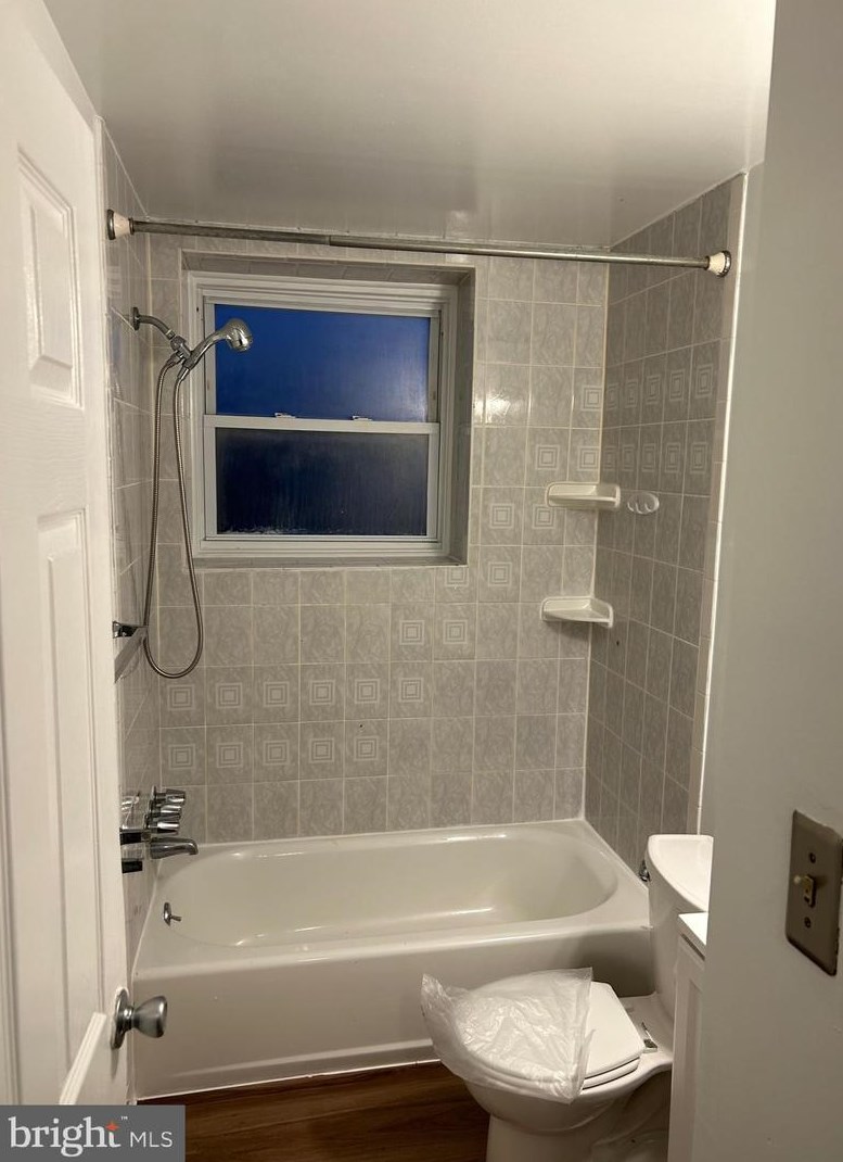 2918 Mallview Rd, Baltimore MD  21230-3318 exterior